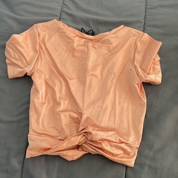 NWT Rose Gold Twist Crop Top - Creatures of XIX - Picture 2 of 2